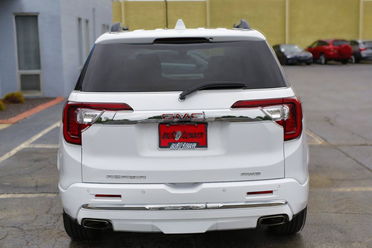 Used 2021 GMC Acadia Denali w/ Denali Ultimate Package AWD/4WD image 18