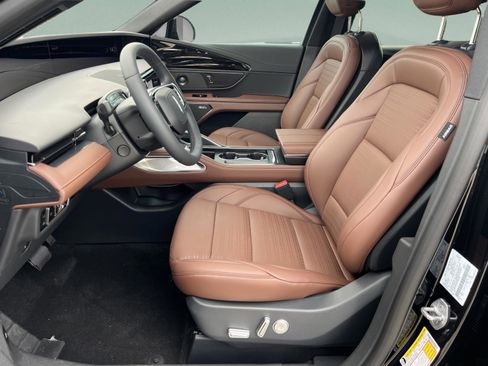 New 2026 Lincoln Nautilus Reserve w/ Jet Appearance Package image 23