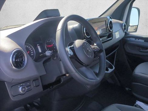 New 2026 Mercedes-Benz Sprinter 2500 image 3
