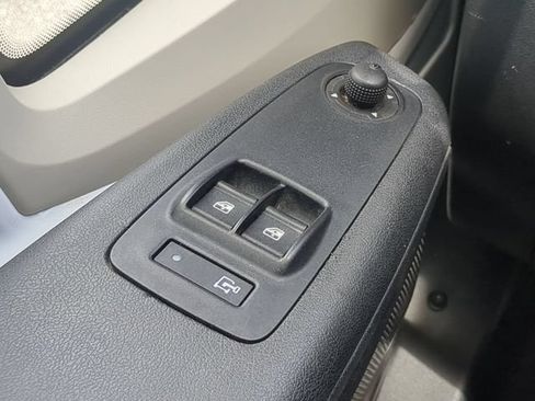 Used 2021 RAM ProMaster 2500 FWD image 25