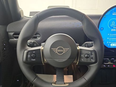 New 2026 MINI Cooper 4-Door Hardtop image 15