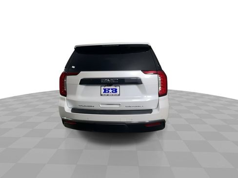 Used 2023 GMC Yukon Denali Ultimate image 7