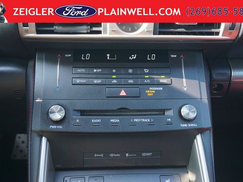 Used 2016 Lexus IS 350 AWD image 20