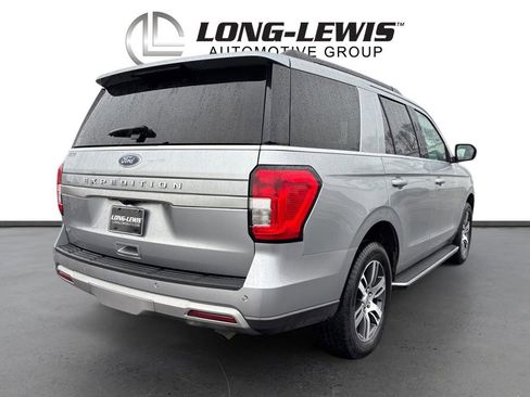 Used 2023 Ford Expedition XLT image 7