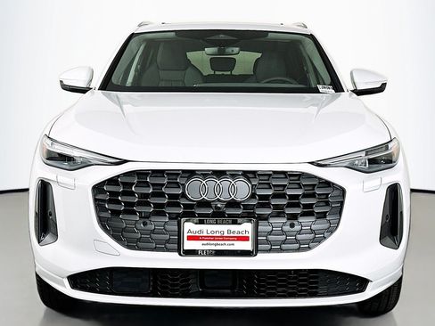 New 2025 Audi Q5 Premium Plus AWD/4WD image 2