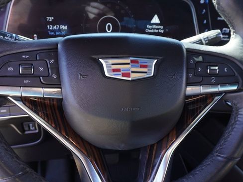 Used 2023 Cadillac Escalade Premium Luxury image 20