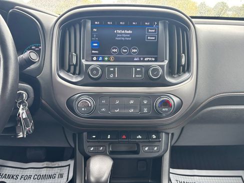 Used 2022 GMC Canyon AT4 image 23