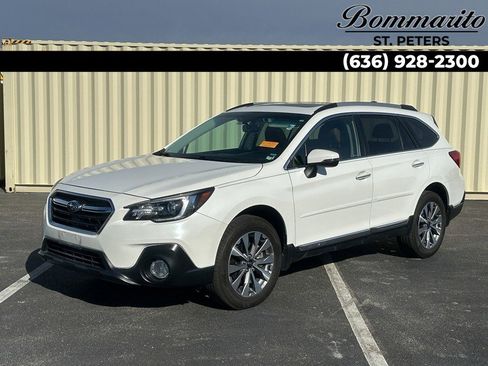Used 2019 Subaru Outback 3.6R Touring image 1