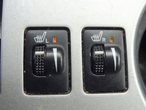 Used 2013 Toyota 4Runner SR5 w/ Premium Pkg image 29