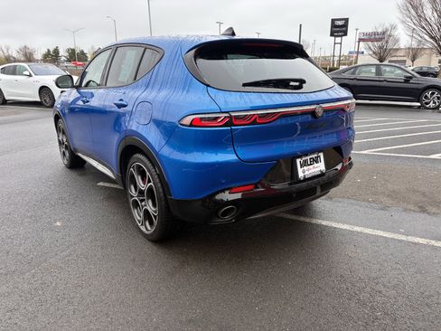 Certified 2024 Alfa Romeo Tonale Speciale AWD/4WD image 9