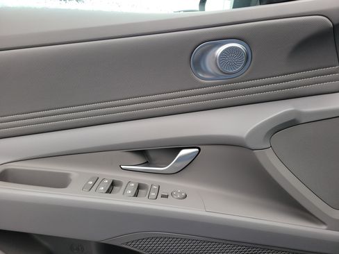 New 2026 Hyundai Elantra SEL Sport Premium image 13