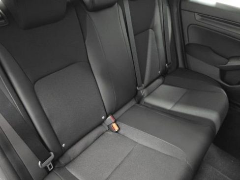 Used 2025 Honda Civic Sport image 22