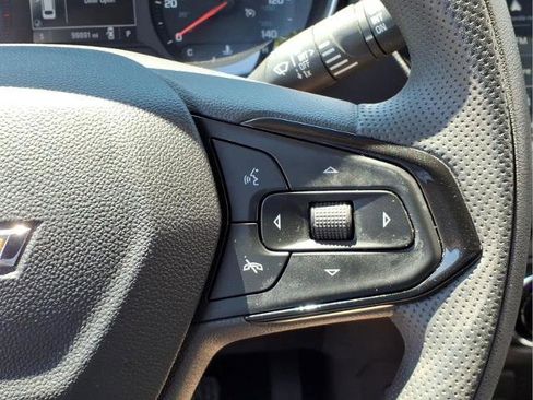 Used 2021 Chevrolet TrailBlazer LT w/ Convenience Package FWD image 17