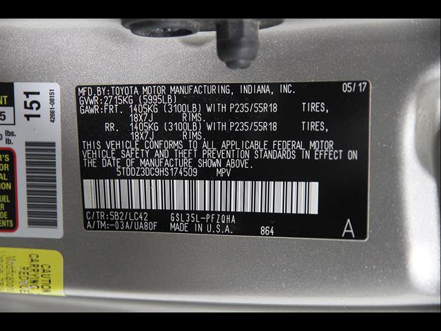 Used 2017 Toyota Sienna XLE Premium AWD/4WD image 25