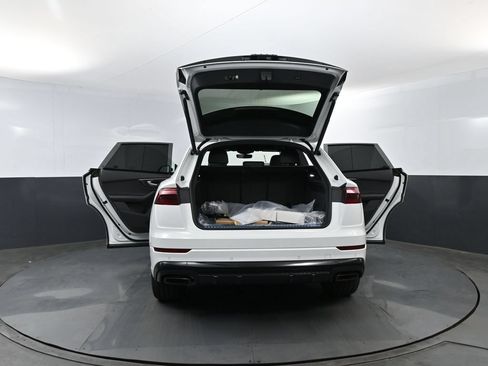 New 2026 Audi Q8 Premium Plus AWD/4WD image 28