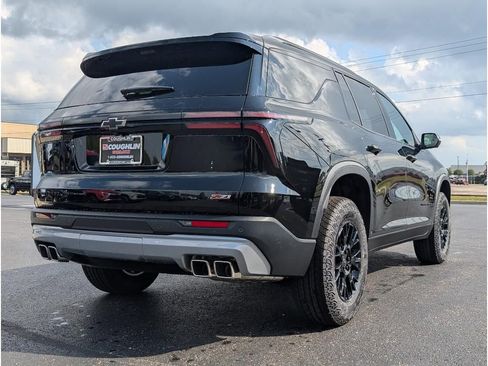 New 2026 Chevrolet Traverse Z71 w/ Driver Confidence Package image 7