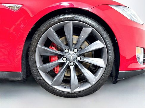 Used 2015 Tesla Model S P85D image 41