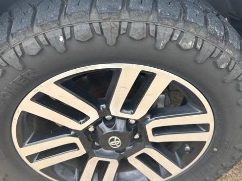 Used 2017 Toyota 4Runner Limited AWD/4WD image 14