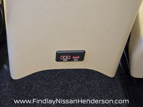 Used 2020 Nissan Rogue SL w/ Premium Package FWD image 13