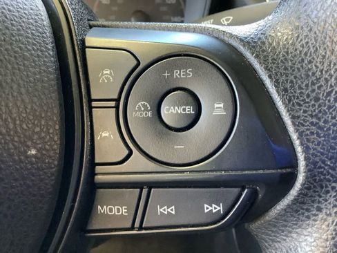 Used 2024 Toyota Corolla LE image 23