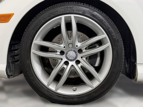 Used 2014 Mercedes-Benz C 250 Luxury image 12
