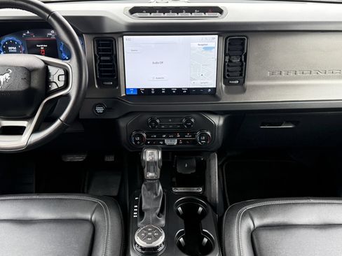 Certified 2025 Ford Bronco Badlands AWD/4WD image 20