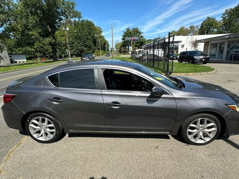 Used 2019 Acura ILX FWD image 4