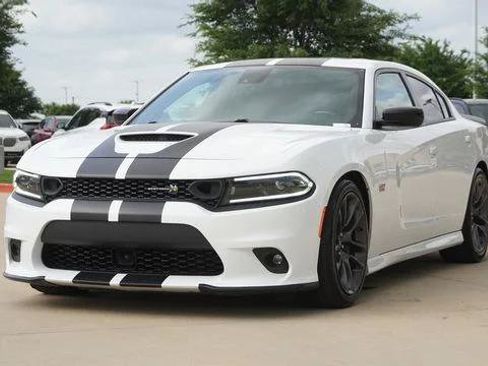 Certified 2023 Dodge Charger Scat Pack w/ Plus Group RWD image 3