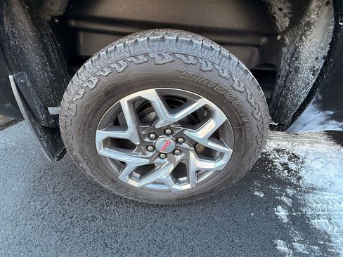 Used 2011 GMC Sierra 1500 W/T image 29