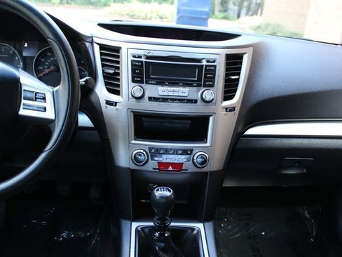 Used 2013 Subaru Legacy 2.5i AWD/4WD image 14