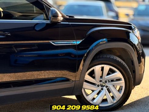 Used 2021 Volkswagen Atlas Cross Sport SE FWD image 9