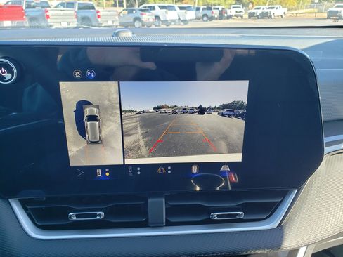 New 2026 Chevrolet Equinox LT w/ Convenience Package II image 34