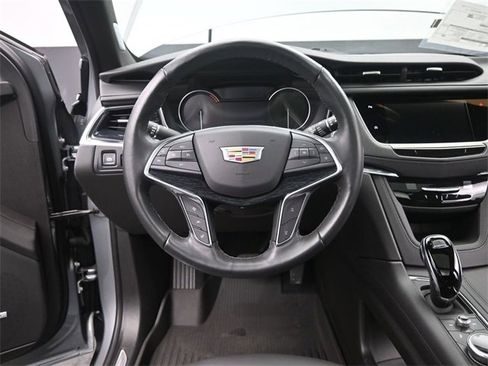 Used 2023 Cadillac XT5 Premium Luxury w/ LPO, Floor Liner Package image 27