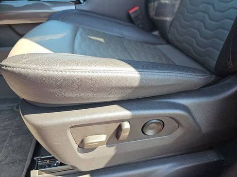 Used 2023 Chevrolet Silverado 1500 ZR2 w/ Technology Package image 22