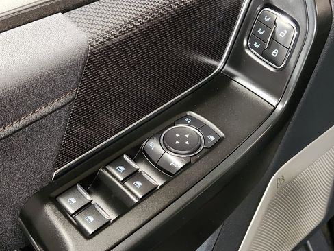 Used 2022 Ford F150 Raptor w/ Equipment Group 801A High image 46