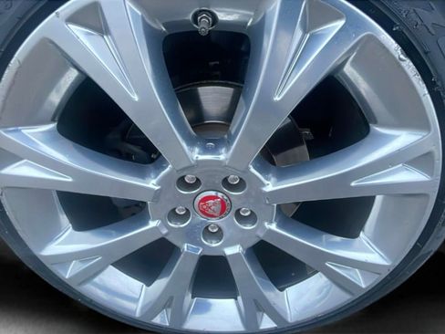 Used 2019 Jaguar XJ L Portfolio AWD/4WD image 20
