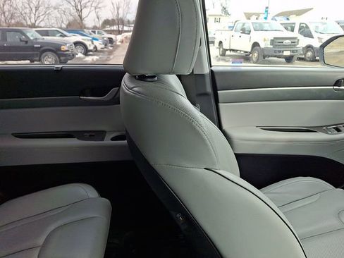 Used 2023 Hyundai Palisade SEL w/ Premium Package AWD/4WD image 13