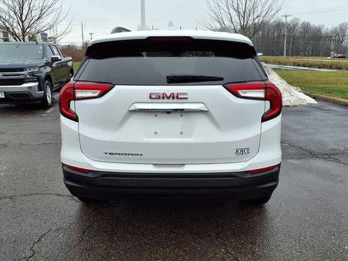 Certified 2022 GMC Terrain SLE w/ Driver Convenience Package image 31