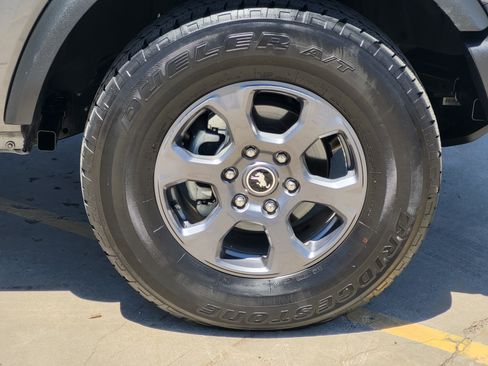 Used 2025 Ford Bronco Big Bend AWD/4WD image 8