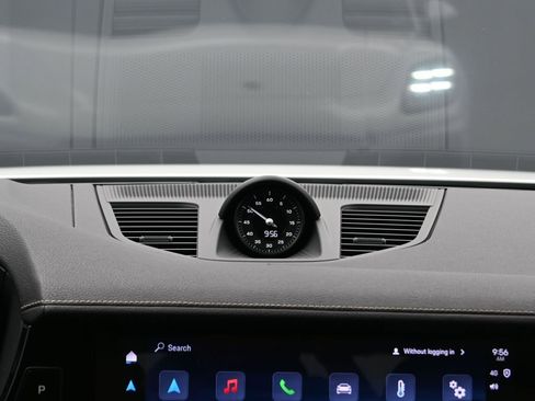 New 2026 Porsche Panamera image 21