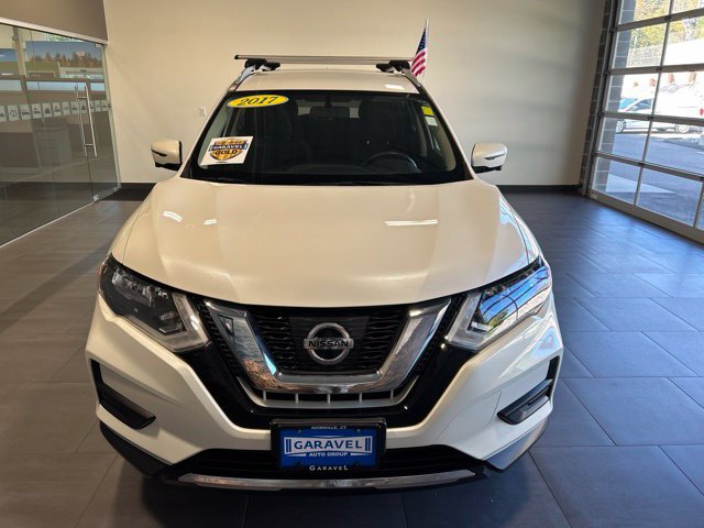 Used 2017 Nissan Rogue SV w/ SV Premium Package AWD/4WD image 33