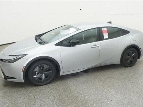 New 2026 Toyota Prius Plug-In Hybrid image 35