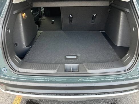 New 2026 Chevrolet Trax LT w/ LT Convenience Package FWD image 26