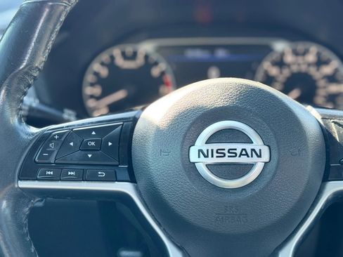 Used 2022 Nissan Altima 2.5 SV w/ SV Premium Package image 19