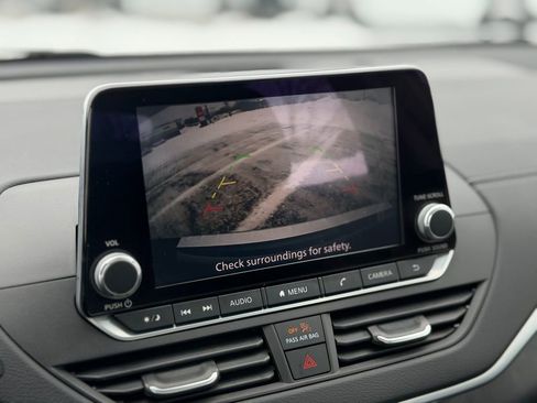 Used 2022 Nissan Altima 2.5 SV w/ SV Premium Package image 20