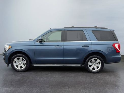 Used 2019 Ford Expedition XLT w/ Equipment Group 202A image 2