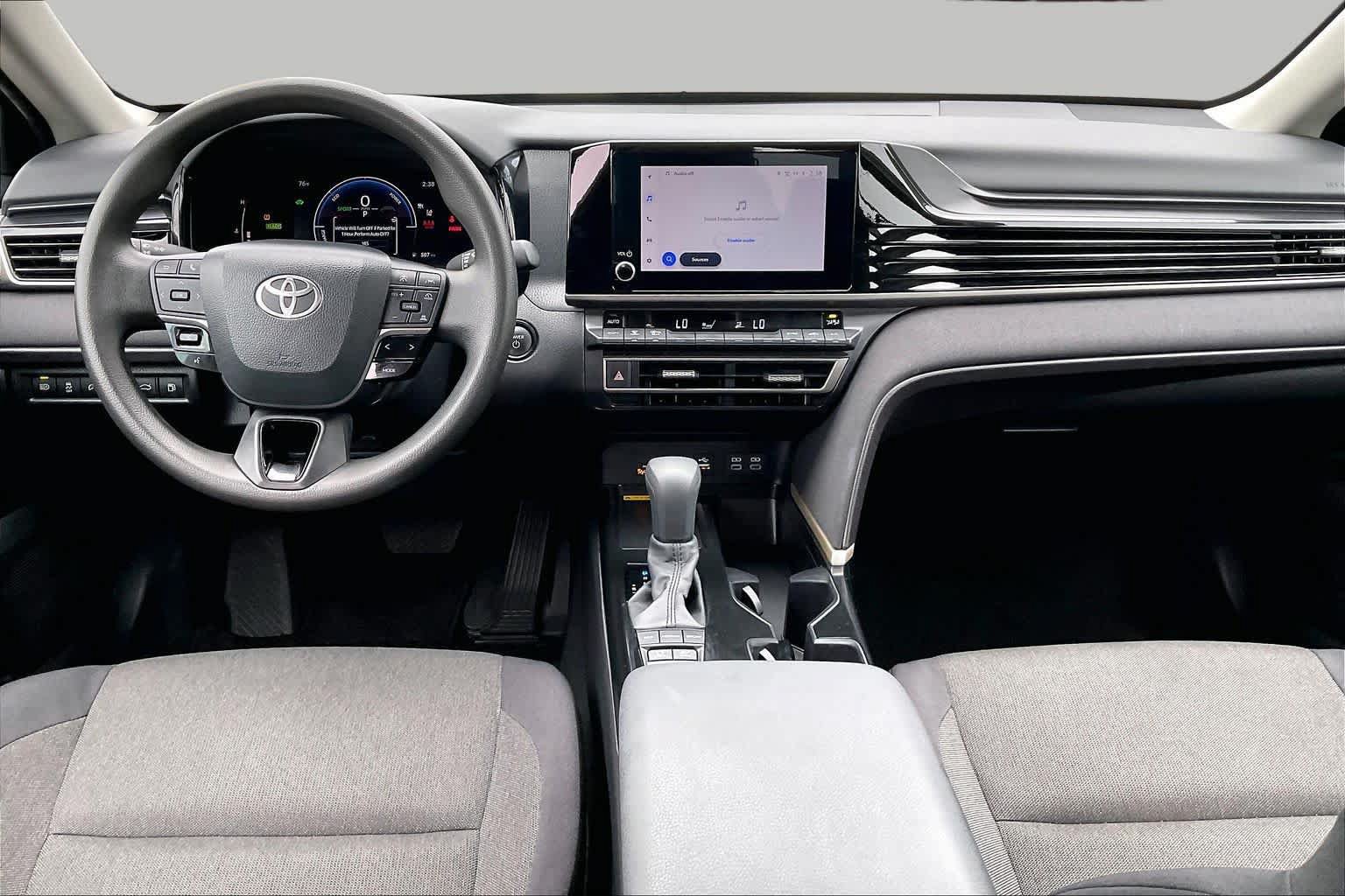 Used 2025 Toyota Camry LE FWD image 15