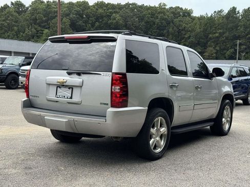 Used 2011 Chevrolet Tahoe LTZ AWD/4WD image 23