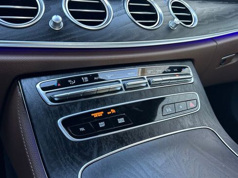 Used 2023 Mercedes-Benz E 350 Sedan image 45