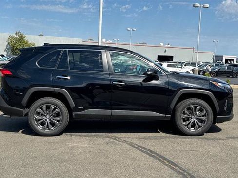 Certified 2023 Toyota RAV4 Limited AWD/4WD image 6